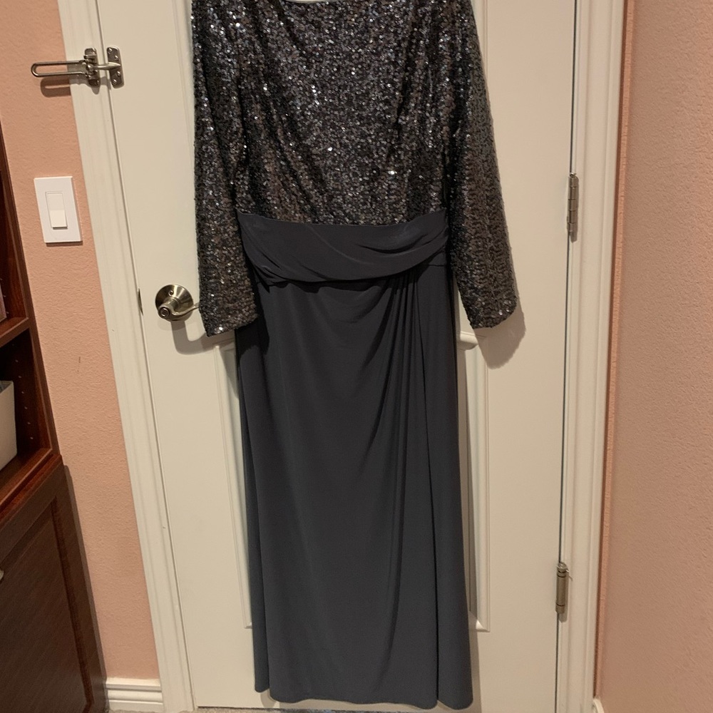 Flattering, comfortable Mother-of-the-Bride/Groom column gown in gray.